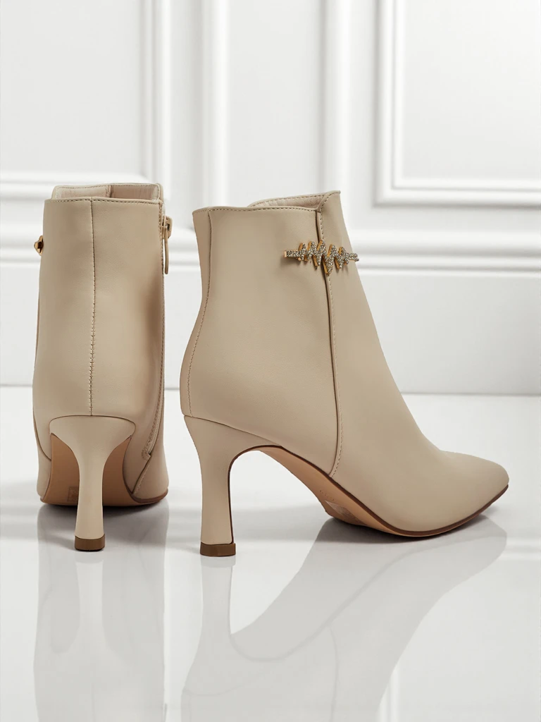 Dámské kotníkové boty na jehlovém podpatku Meloria