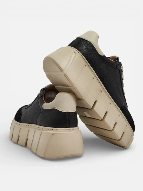 Спортивні жіночі кросівки з натуральної шкіри Taures