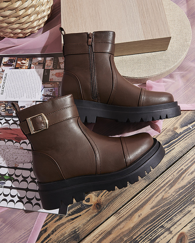 Tmavě hnědé dámské kozačky s přezkou Utilas - Obuv