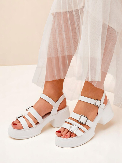 Royalfashion Жіночі босоніжки на низькому каблуці Otteze