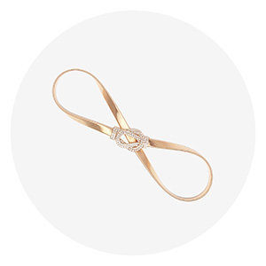 Золотий металевий ремінь