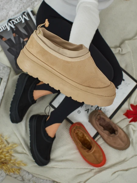 Короткі жіночі черевики a'la снігоходи Velisee