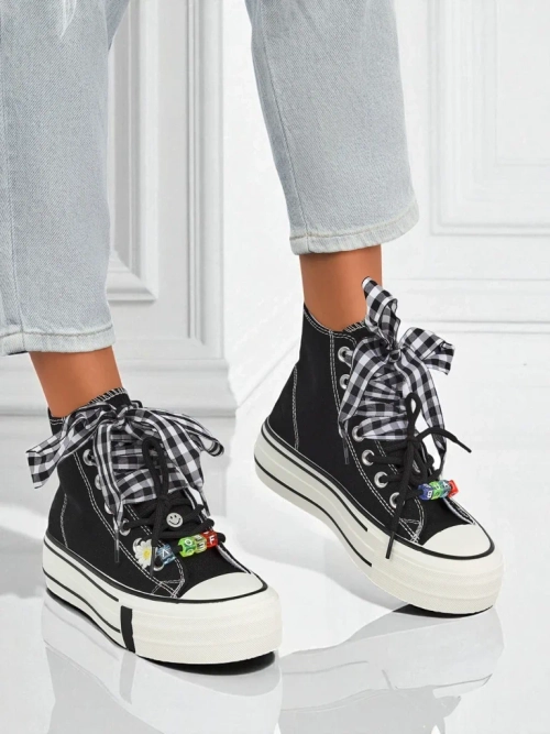 Жіночі кеди Callisto Чорні платформи з тканини з ретро-акцентами