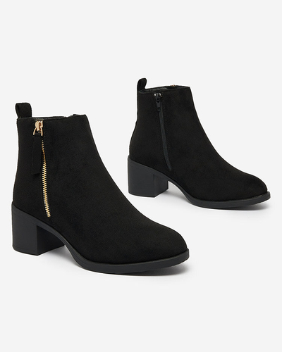 Royalfashion Černé dámské nízké kozačky na jehlovém podpatku z eko semiše Rejerry