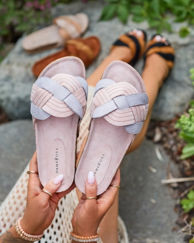 Dámské eko-semišové růžovo-šedé pantofle Zapri - Boty