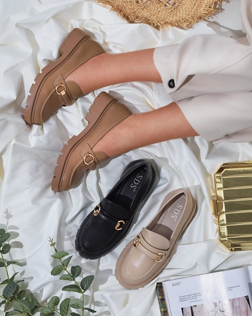 OUTLET Royalfashion Жіночі мокасини бежеві Desise