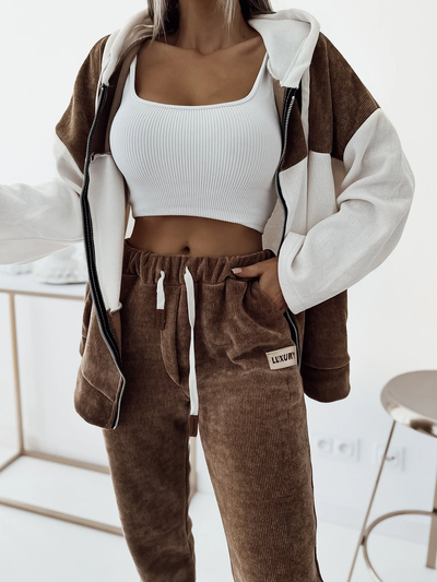 Royalfashion Dámská hnědá pruhovaná sportovní souprava