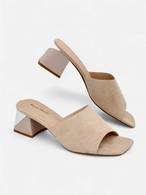 Жіночі шльопанці Royalfashion з декоративними підборами Vollatie