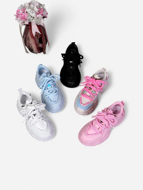 Royalfashion Жіночі кросівки Bisst