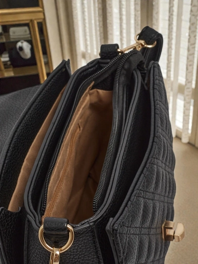 Dámská Kabelka Luna Černé Kožené Elegantní pro Každodenní Nošení