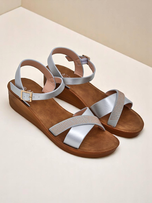 Royalfashion Жіночі босоніжки на танкетці з стразами Allona