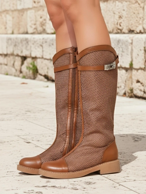 Royalfashion Високі перфоровані жіночі черевики на щиколотці Ovittole