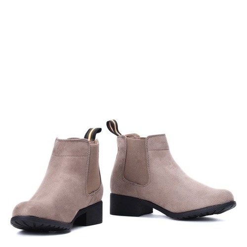 Beżowe, zamszowe botki - Obuwie