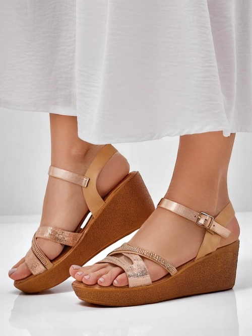 Royalfashion Жіночі в'єтнамки на підборах з стразами та блиском Eclat