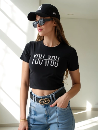 Royalfashion Жіночий бавовняний кроп-топ з написом