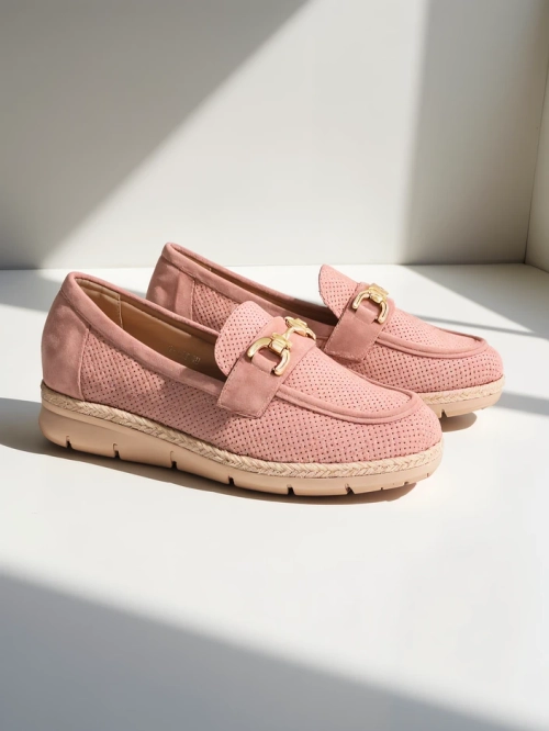 Royalfashion Жіночі балетки з декоративним елементом на носку