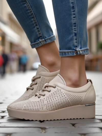 Royalfashion Dámské perforované loafers Gofielle