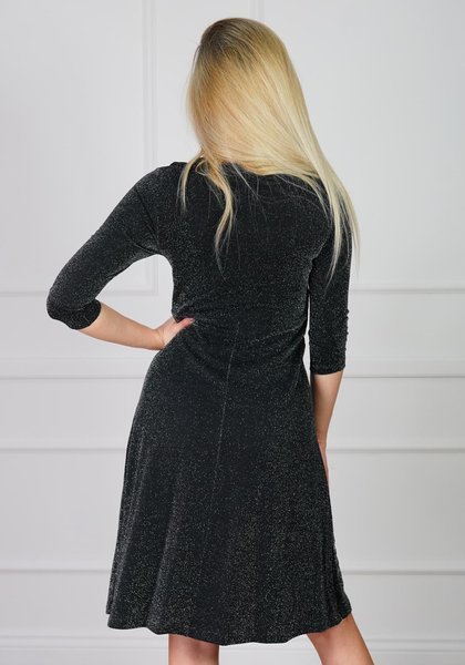 Чорна сукня зі сріблястими блискітками