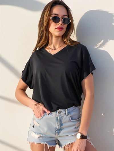 Royalfashion Візкоза жіноча блузка з короткими рукавами та блискучим оздобленням