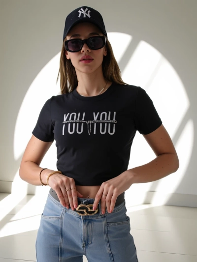 Royalfashion Жіночий бавовняний кроп-топ з написом