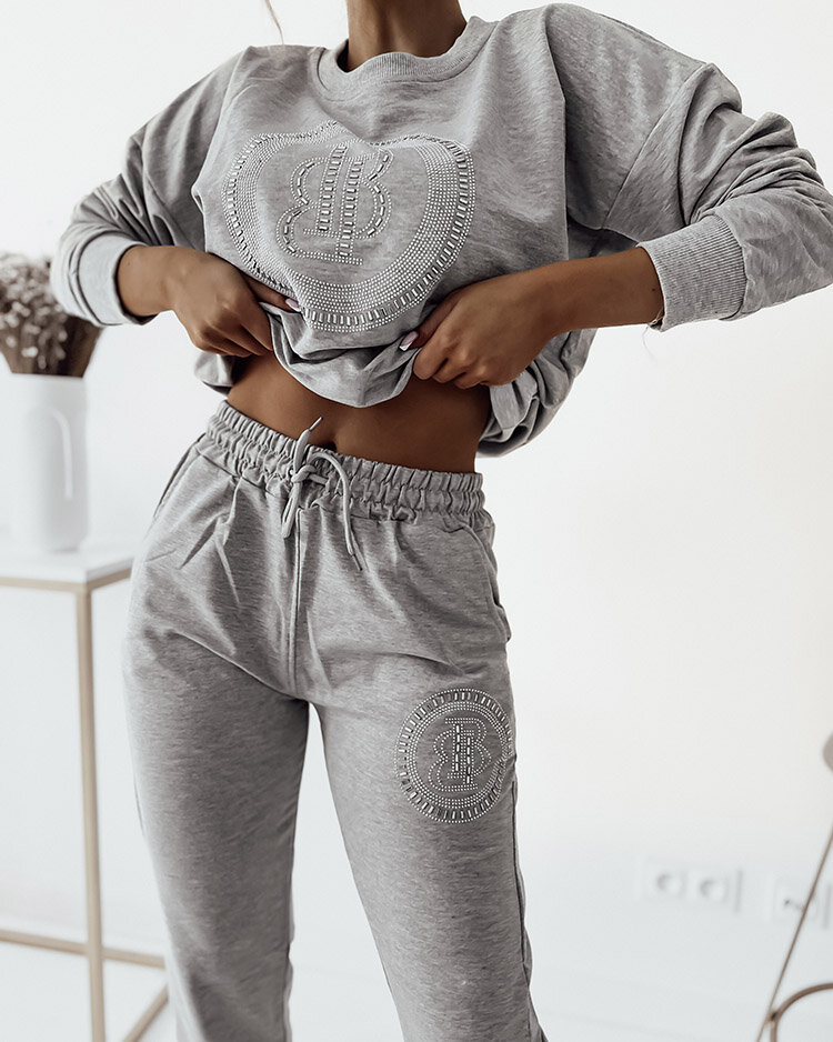 Royalfashion Světle šedý dámský teplákový komplet se zirkony