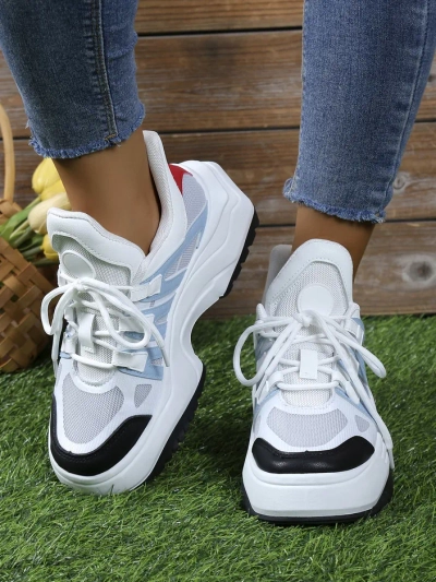 Royalfashion жіночі спортивні кросівки на товстій підошві Loness
