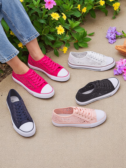 Жіночі теніски Callista темно-сині ажурні на плоскій підошві