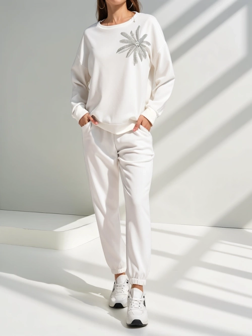 Royalfashion жіночий в'язаний комплект з квіткою