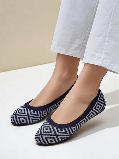 Royalfashion Textilní dámské baleríny s geometrickým potiskem Metric