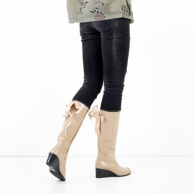 Béžové dámské holínky na klínu Genofa - Obuv