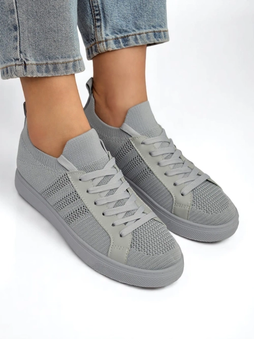 Androsia Gray Sneakers – Стильне спортивне взуття на плоскій підошві для літа та весни