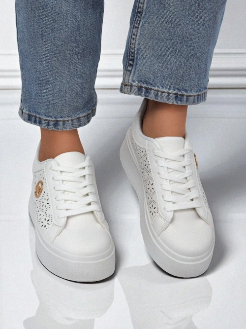 Жіночі снікерси Aelia Royalfashion на платформі білі ажурні ecru
