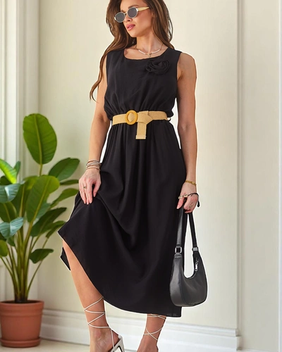 Midi šaty Royalfashion pro ženy se špagetovými ramínky, mají kulatý výstřih s dekorativní květinou