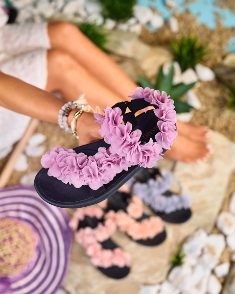 Royalfashion Tmavě růžové dámské sandály s květy Alferroy