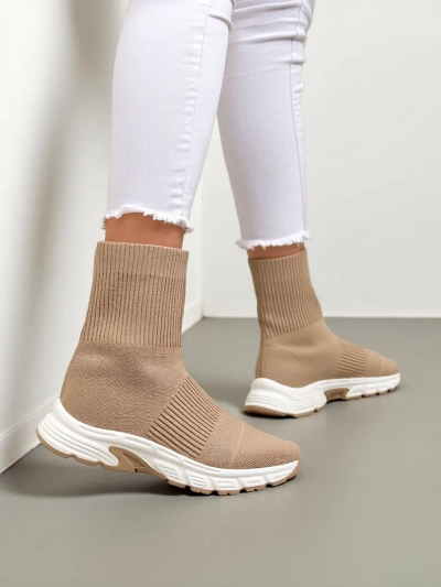 Royalfashion Жіночі високі спортивні кросівки Leriot