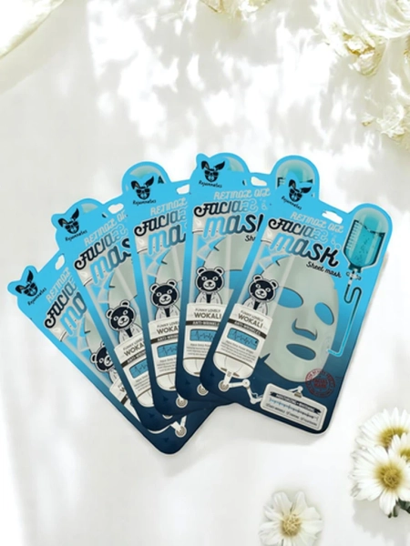 Obličejová maska s retinolem, proti vráskám, hydratační a rozjasňující