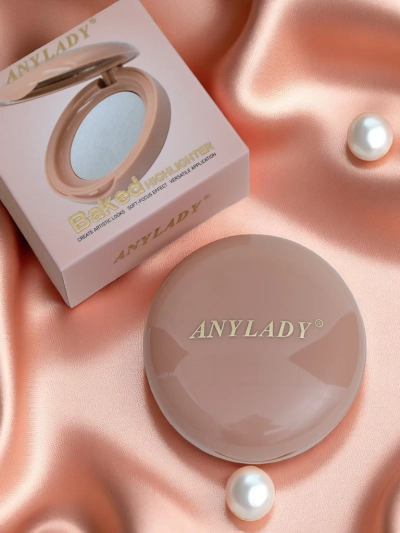 Anylady Lisovaný rozjasňovač na obličej Stříbrný