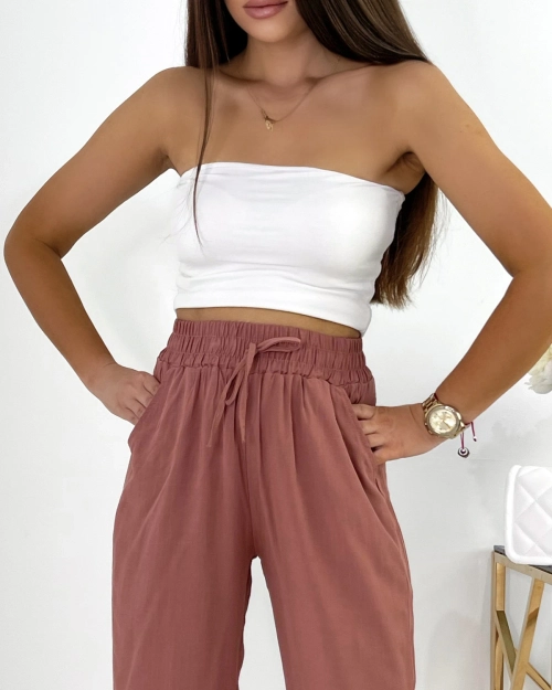 Жіночі тканинні шорти Royalfashion Коричневі довжиною 3/4