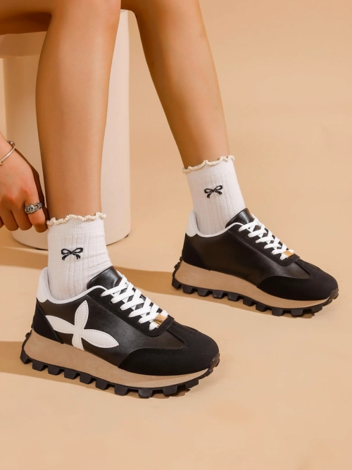 Royalfashion Жіночі спортивні кросівки на товстій підошві Aloqa