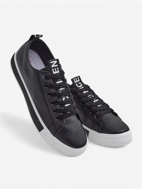 Royalfashion Жіночі кросівки з еко-шкіри Eccola