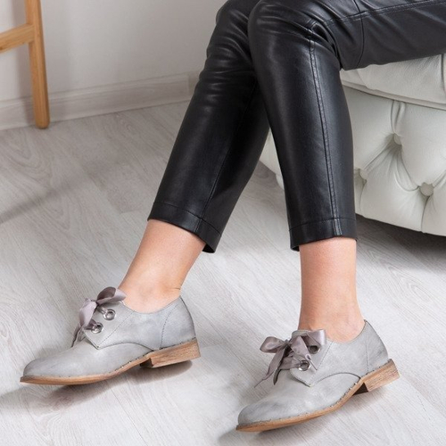 OUTLET Сірі туфлі на стрічці Zina - Взуття