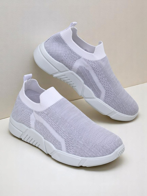 Royalfashion Жіночі текстильні сліпони спортивного стилю Vena