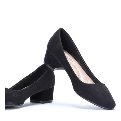 Czarne czółenka na niskim słupku Jaxx- Obuwie