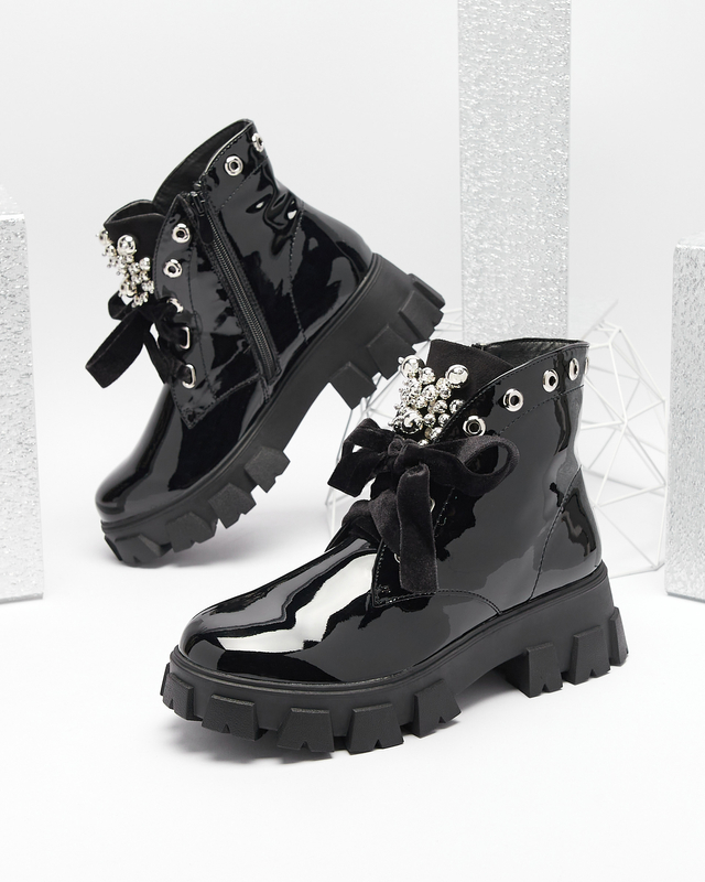 Dámské černé lakované boty Selpo- Footwear