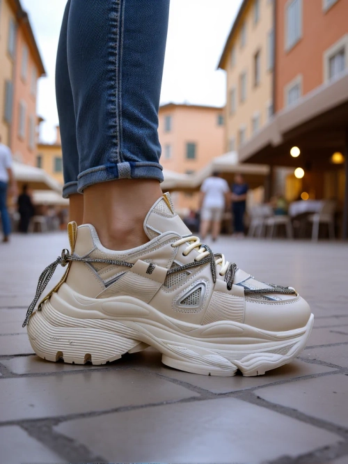 Royalfashion Жіночі кросівки на товстій підошві Reterri