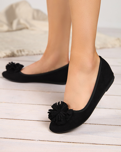 Černé eko semišové baleríny se zdobením Kviassi. Obuv