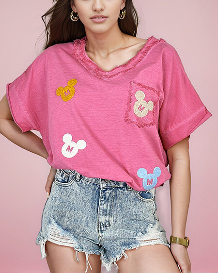 Royalfashion Dámské tričko s nášivkami