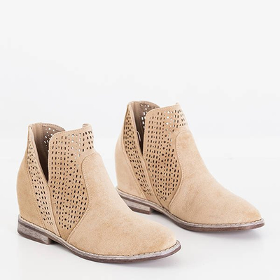 Hnědé boty na vnitřním klínu a'la kovbojské boty Besiks- obuv