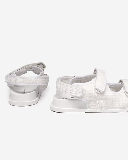 Білі жіночі босоніжки з тканини Desotty