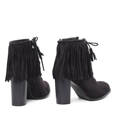 Czarne botki zamszowe na słupku z frędzlami - Obuwie